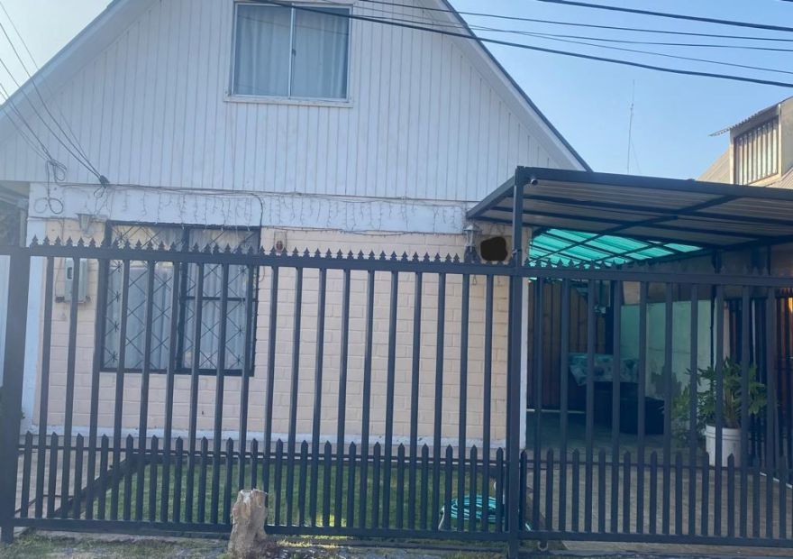 Casa ubicada en Marcelo Ravel — Puente Alto